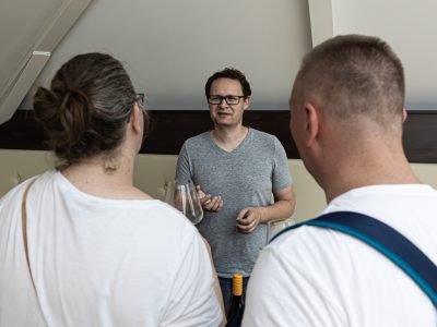 Wine tasting at Tali Tállyán